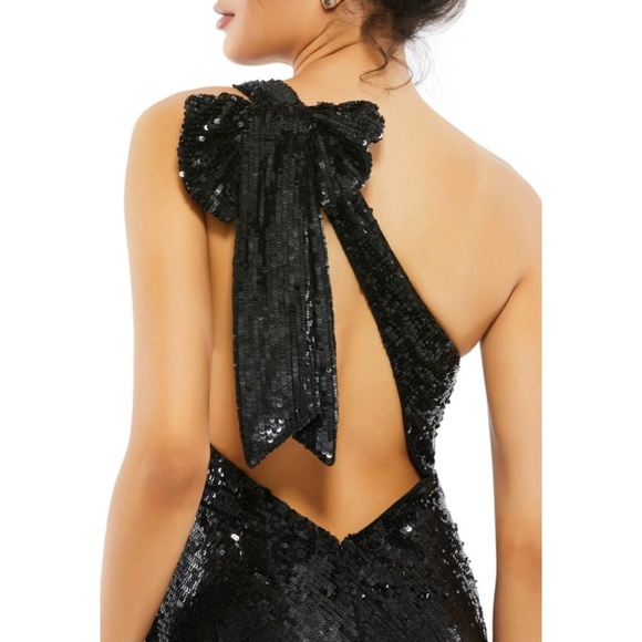 NWT Mac Duggal Sequined Asymmetric Sheath Dress With Slit - size 6 - Picture 3 of 7